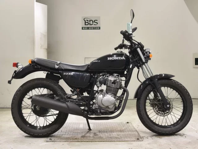 Honda CB223S