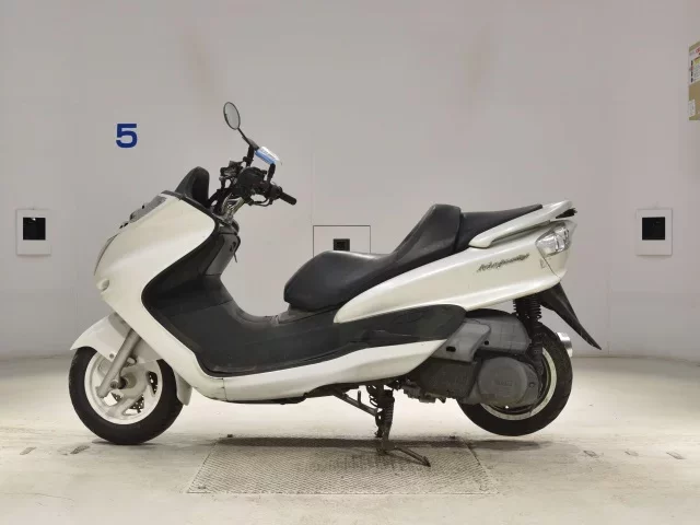 Yamaha MAJESTY 250C