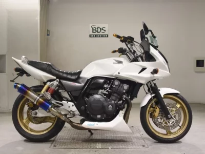 Honda CB400SFV-4 BOLDOR