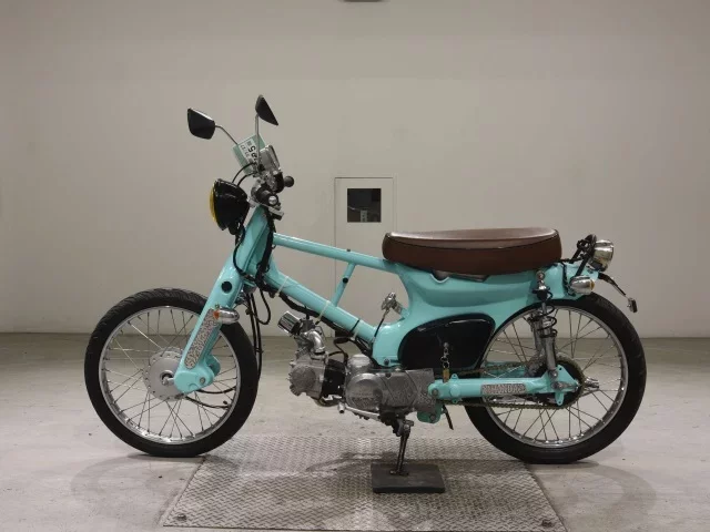 Honda C50