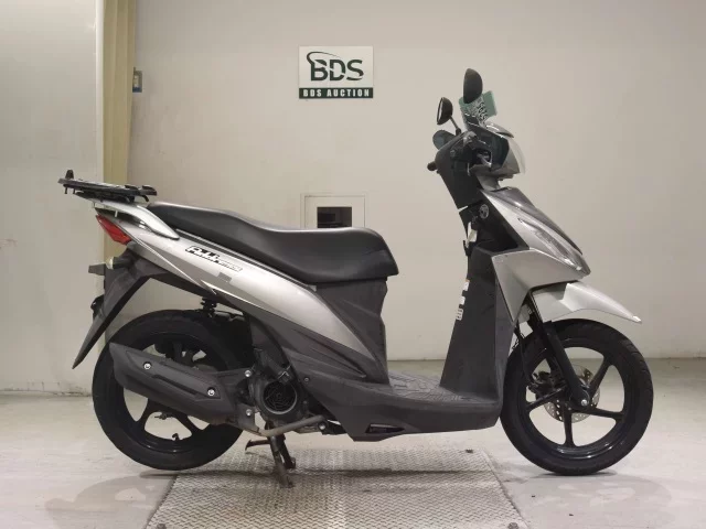 Suzuki ADDRESS110-2
