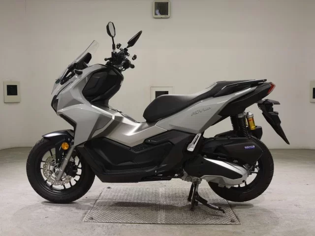 Honda ADV160