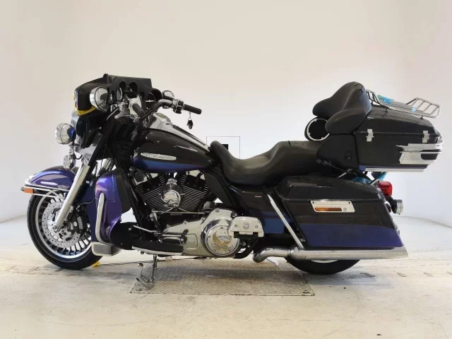 Harley-Davidson HARLEY FLHTK1690