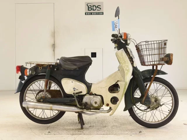Honda C50