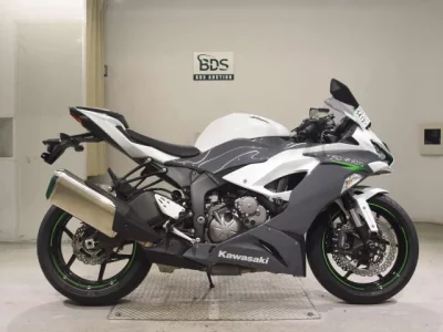 Kawasaki ZX-6RA