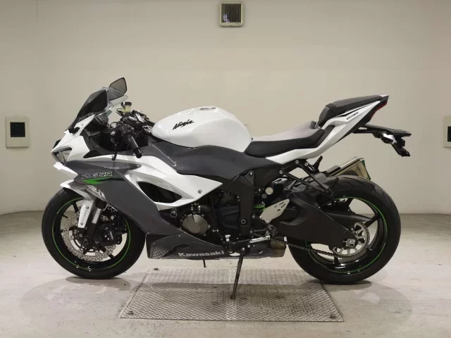 Kawasaki ZX-6RA