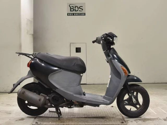 Suzuki LET S4