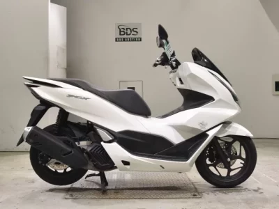Honda PCX125-4