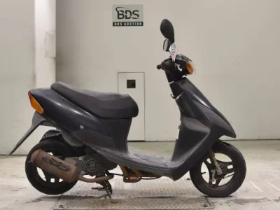 Suzuki LET S2