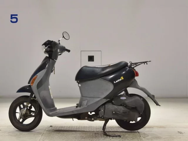 Suzuki LET S4