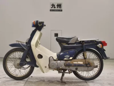 Honda C50-E