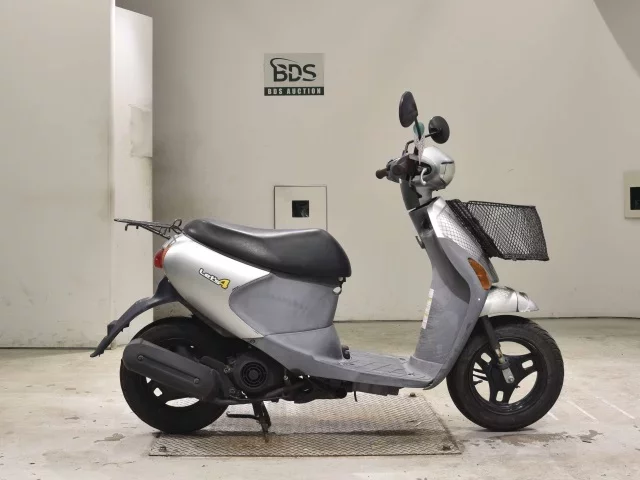 Suzuki LET S4
