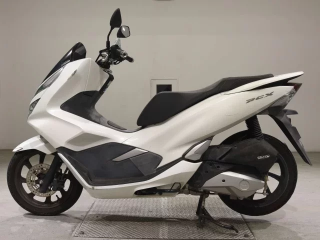 Honda PCX125-3