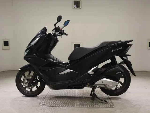 Honda PCX125-3