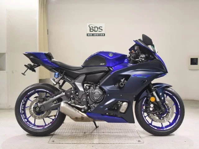 Yamaha YZF-R7-2