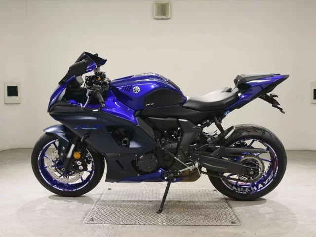 Yamaha YZF-R7-2