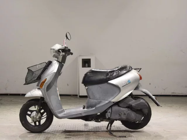 Suzuki LET S4