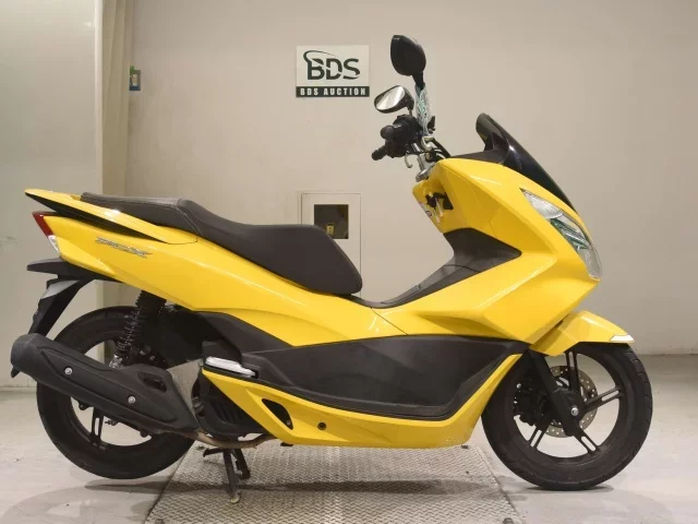 Honda PCX125-2