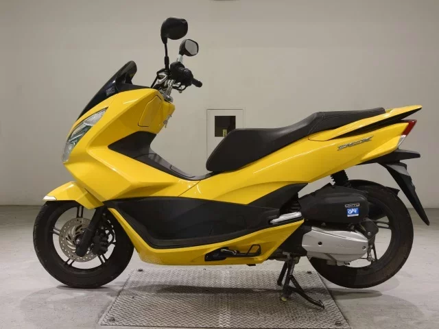 Honda PCX125-2