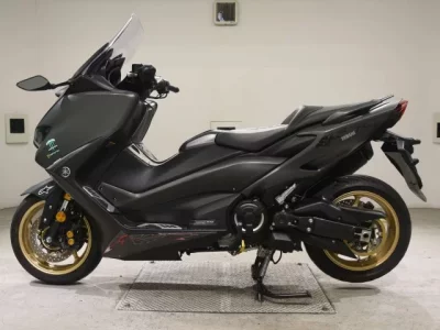 Yamaha T-MAX560T