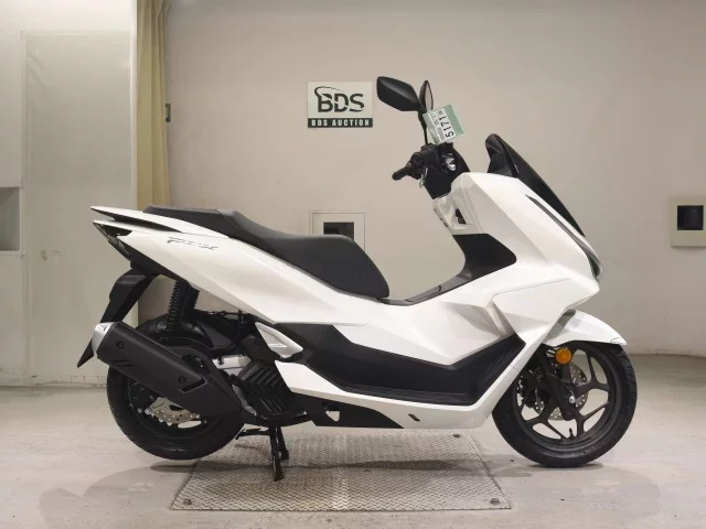 Honda PCX125-4