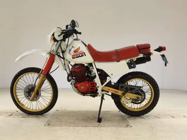 Honda XLR250R-1 SHO LOUIS NOT EQUIPPED