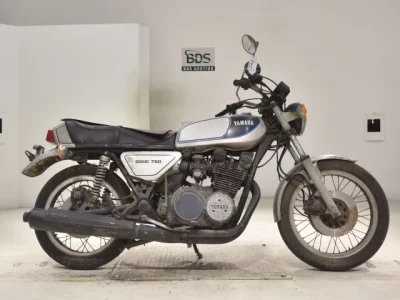 Yamaha GX750
