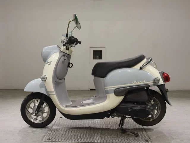 Yamaha VINO-4