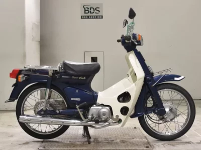 Honda C90