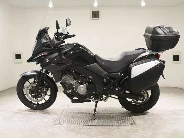 Suzuki V STROM650A