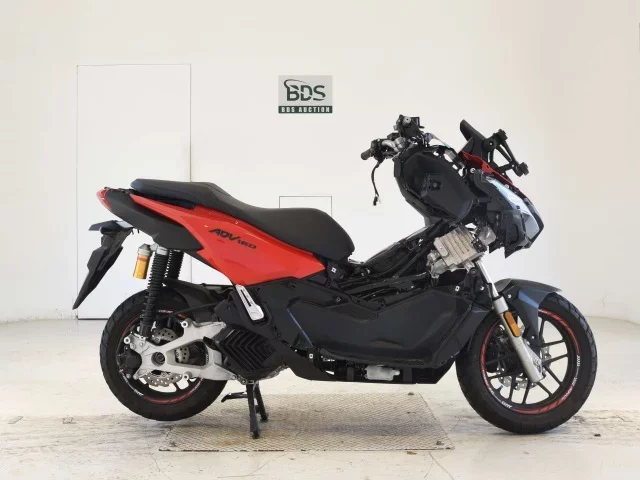 Honda ADV160