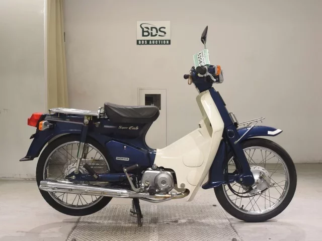 Honda C90
