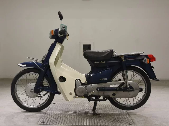 Honda C90