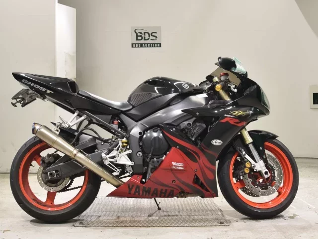 Yamaha YZF-R1