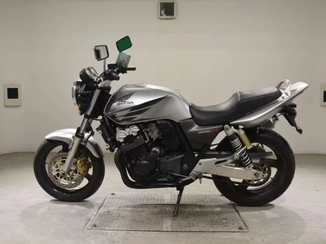Honda CB400SFV-3