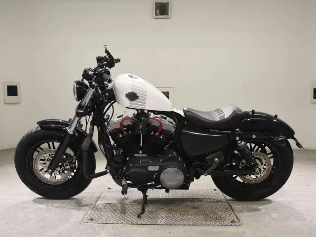 Harley-Davidson HARLEY XL1200X