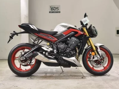 Triumph TRIUMPH STREET TRIPLE RX