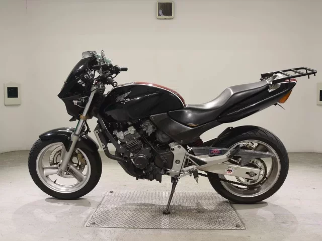 Honda HORNET250