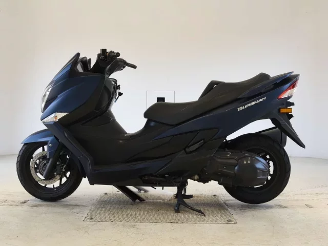 Suzuki BURGMAN 400A