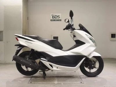 Honda PCX125-2