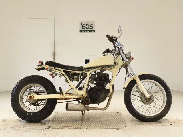 Yamaha TW200