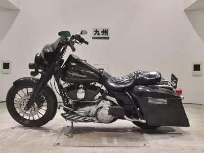 Harley-Davidson HARLEY FLHR1580