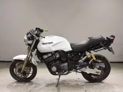 Honda CB400SF SHO LOUIS NOT EQUIPPED