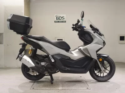 Honda ADV160