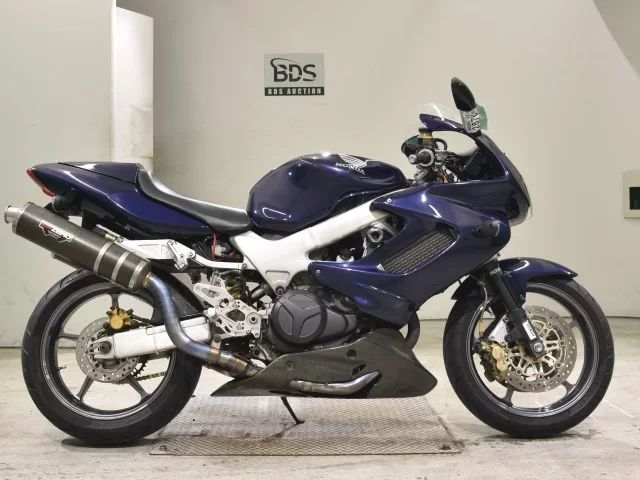 Honda VTR1000F