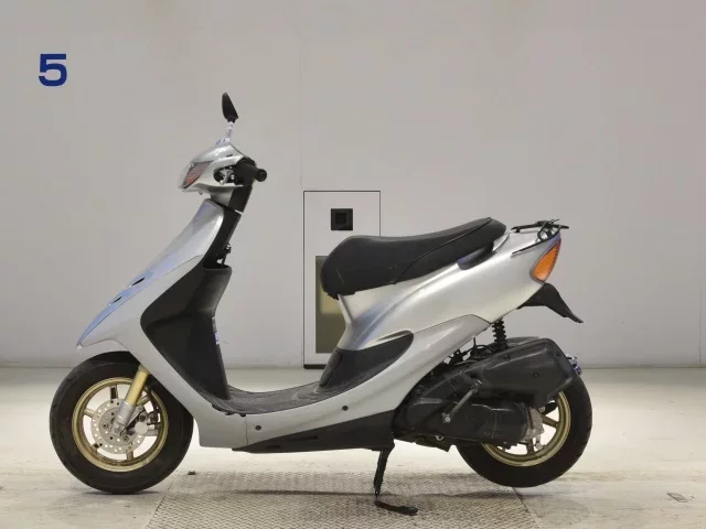 Honda DIO ZX