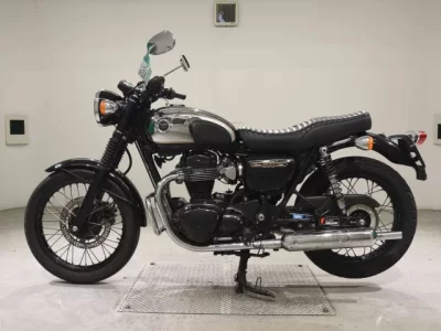 Kawasaki W800