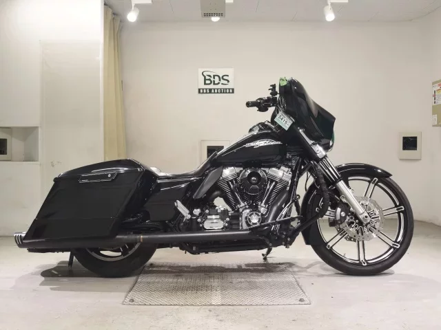 Harley-Davidson HARLEY FLHX1690