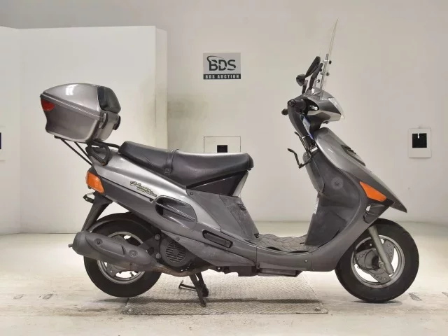 Suzuki VECSTAR QS150T