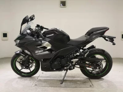 Kawasaki NINJA250-2